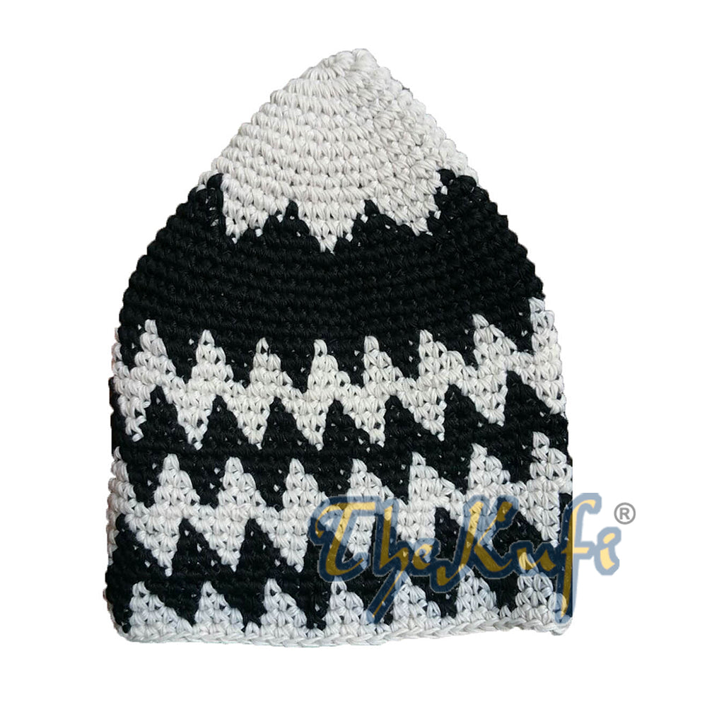Topi Kufi Zigzag Putih & Hitam Kokoh dari Katun Rajutan Tangan