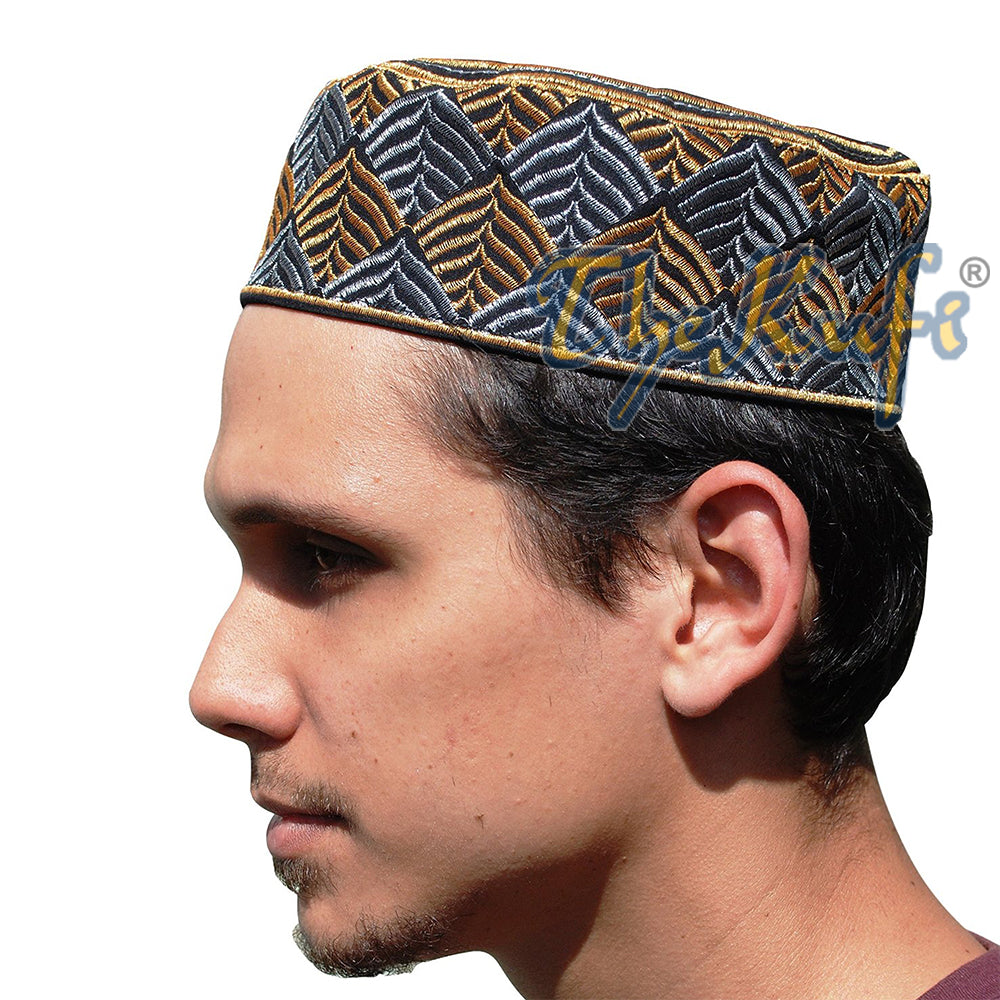 Hitam separa tegar dengan Kufi Rekaan Daun Emas dan Perak