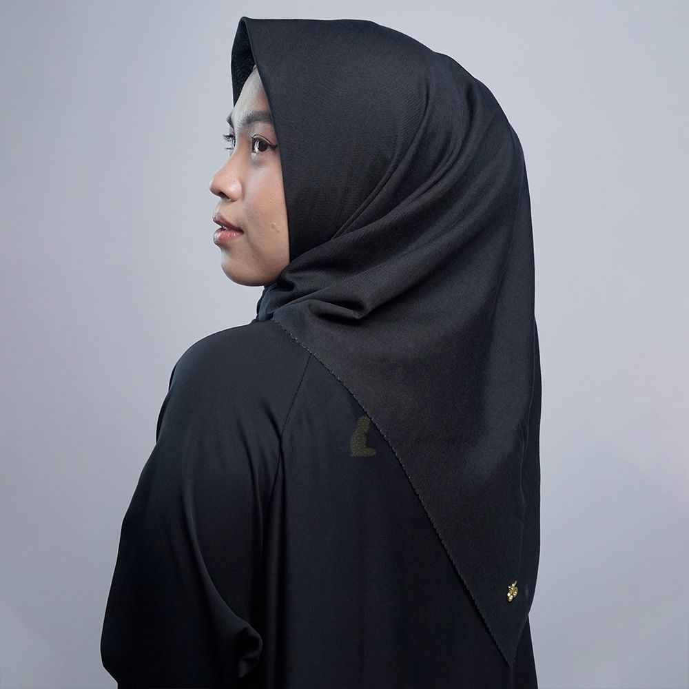 Aisyah Scarves® Black Basic Series Titanium Voal Scarf Hijab