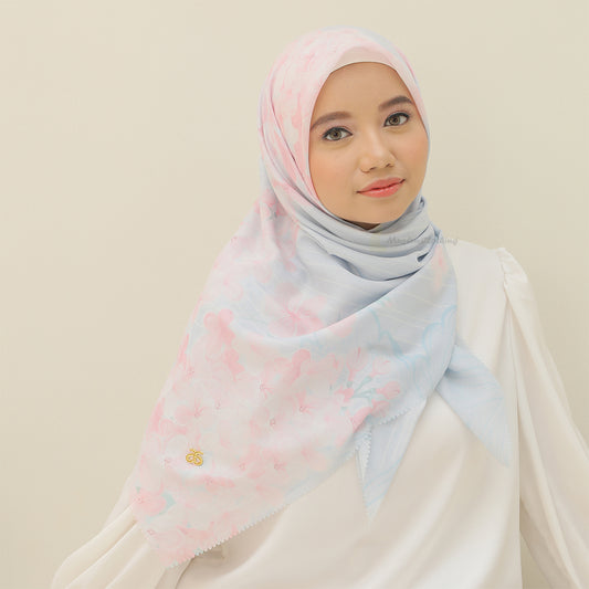 Syal Hijab Voal Ultrafine Seri Nuruu Biru dari Aisyah Scarves®