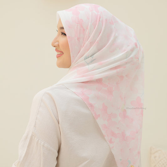 Syal Hijab Voal Ultrafine Seri Nuruu Putih dari Aisyah Scarves®