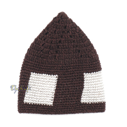 Kufi Coklat Tua yang dirajut tangan Dengan Petak Putih Untuk Kanak-kanak