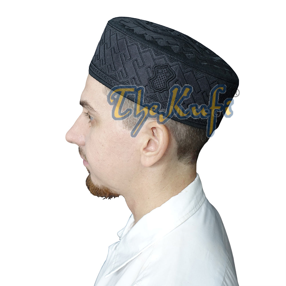 Topi Kufi Muslim - Topi Doa Lambang Sandal Rasulullah Bordir Oval Hitam