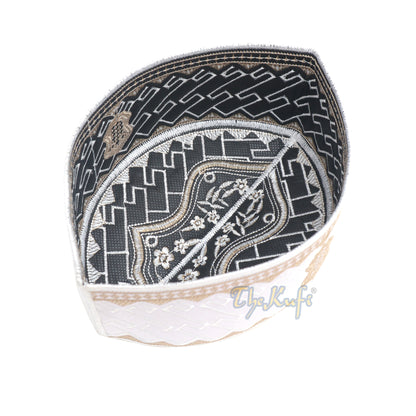 Topi Kufi Sandal Sulam Bertekstur Putih dan Coklat Muda