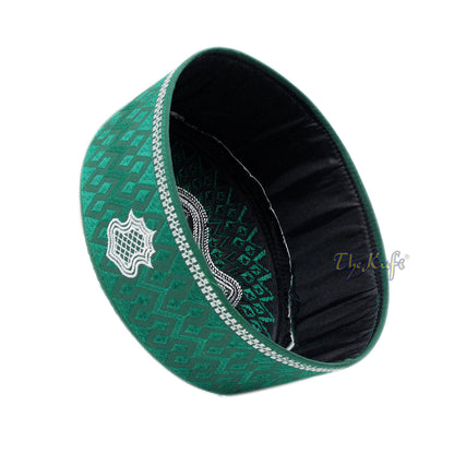 Medina Green & White Assagofah Embroidered Sandal Diamond Design Creased-Top Oval Nalain Rigid Kufi Hat