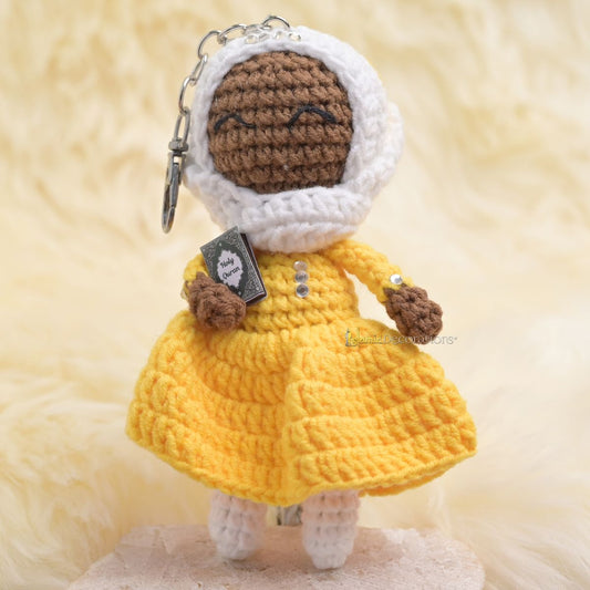 Quran Cuties Dolls Keychain Handmade – Yellow Cotton Crochet Islamic Amigurumi Keyring, Cute Hijab Doll Bag Charm Gift