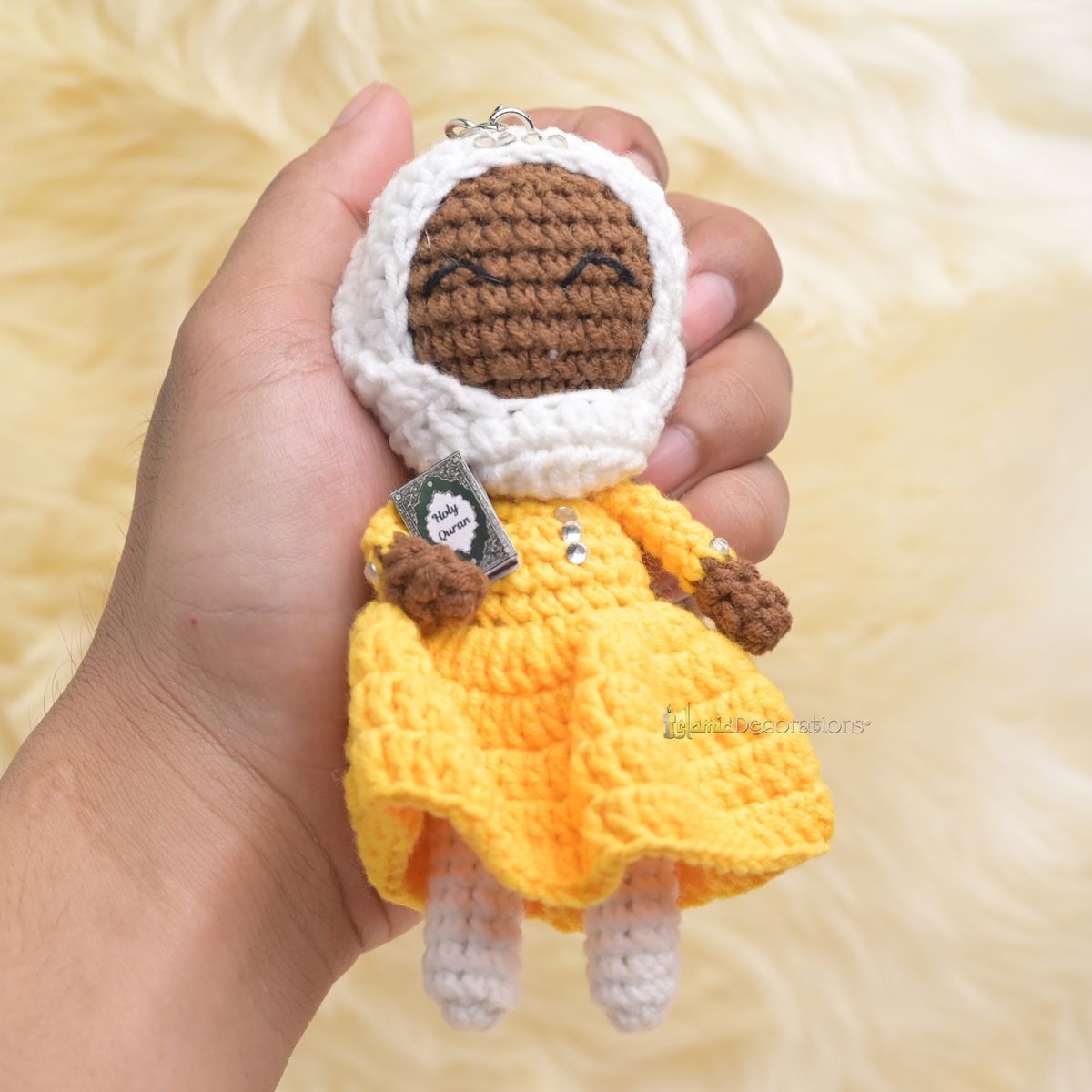 Quran Cuties Dolls Keychain Handmade – Yellow Cotton Crochet Islamic Amigurumi Keyring, Cute Hijab Doll Bag Charm Gift