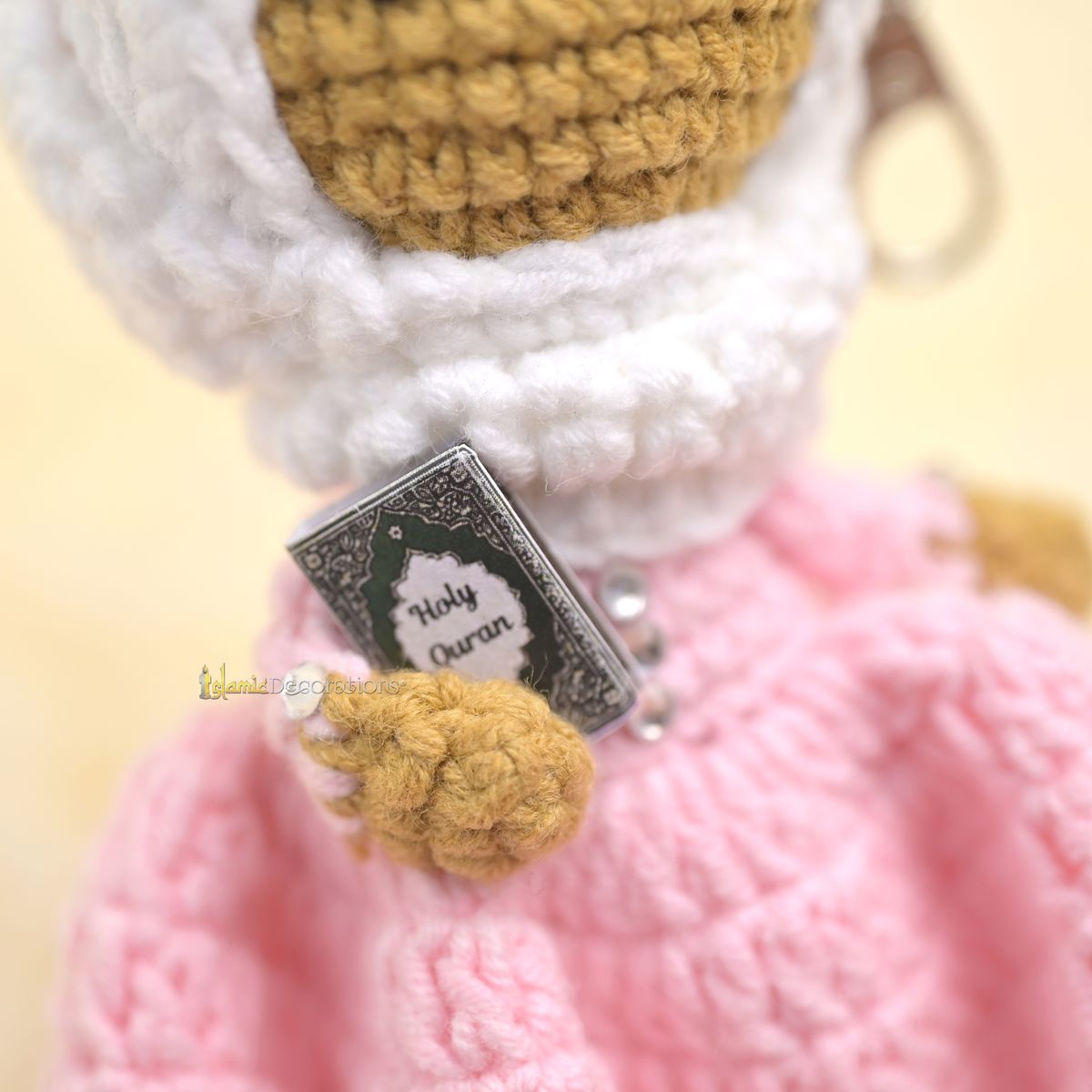 Quran Cuties Dolls Keychain Handmade – Pink Cotton Crochet Islamic Amigurumi Keyring, Cute Hijab Doll Bag Charm Gift