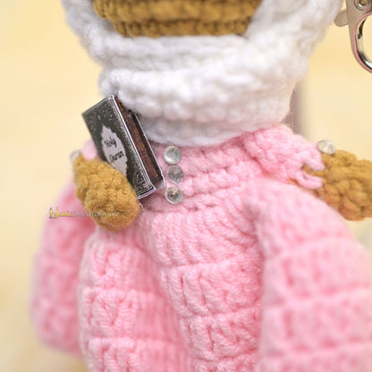 Quran Cuties Dolls Keychain Handmade – Pink Cotton Crochet Islamic Amigurumi Keyring, Cute Hijab Doll Bag Charm Gift
