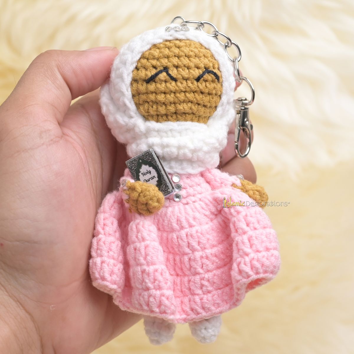 Quran Cuties Dolls Keychain Handmade – Pink Cotton Crochet Islamic Amigurumi Keyring, Cute Hijab Doll Bag Charm Gift